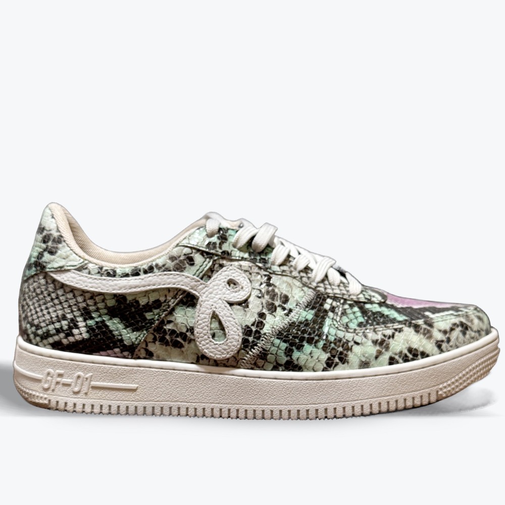 John Geiger GF 01  Low Top Sneakers Python Snakeskin Embossed Leather Men Size 8